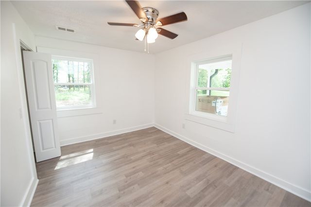 41 Gossnell Avenue, Inman, SC 29349