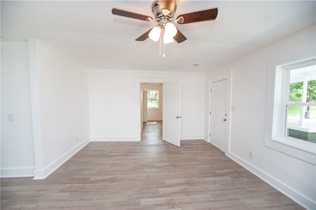 41 Gossnell Avenue, Inman, SC 29349