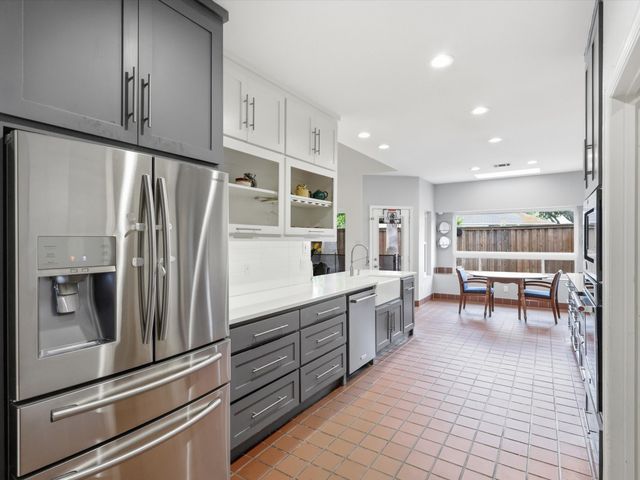 851 Chalfont Place, Coppell, TX 75019