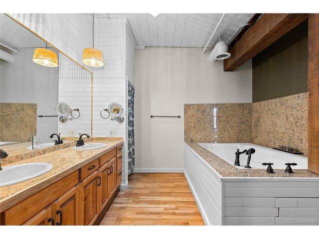 1940 Blake St 301, Denver, CO 80202