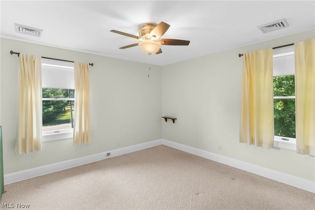 2855 Niles Vienna Road, Niles, OH 44446