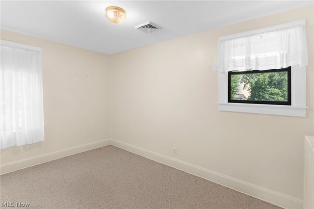 2855 Niles Vienna Road, Niles, OH 44446