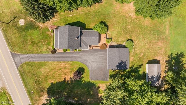 2855 Niles Vienna Road, Niles, OH 44446