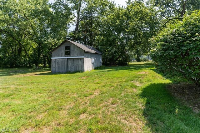 2855 Niles Vienna Road, Niles, OH 44446