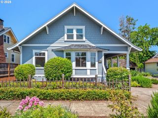545 Ne JACKSON St, Hillsboro, OR 97124