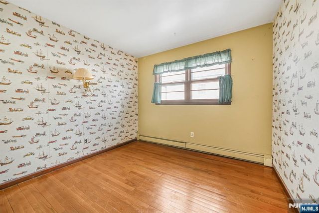 609 Monroe Avenue, Twp Of Washington, NJ 07676