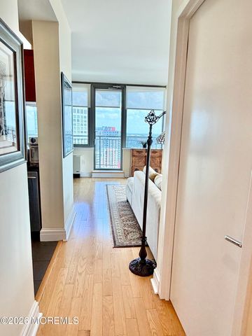 1 Spring Street 2204, New Brunswick, NJ 08901