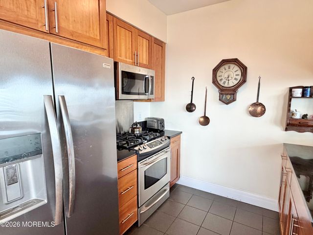 1 Spring Street 2204, New Brunswick, NJ 08901