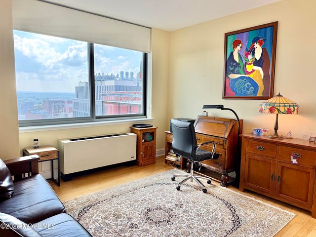 1 Spring Street 2204, New Brunswick, NJ 08901