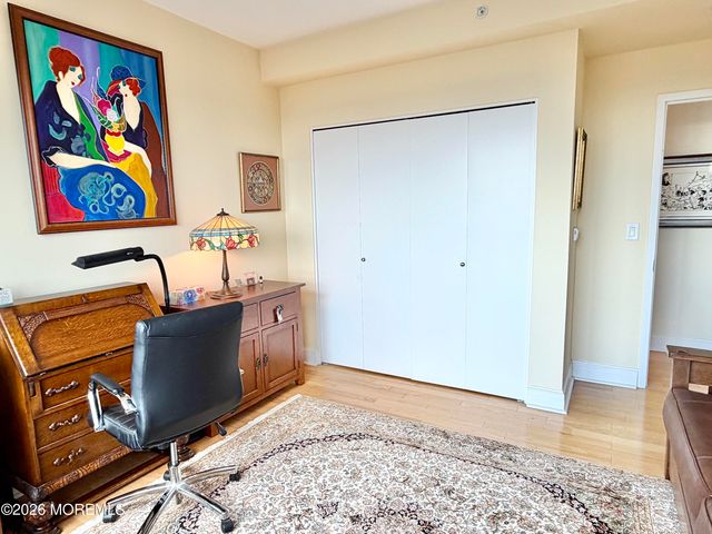 1 Spring Street 2204, New Brunswick, NJ 08901