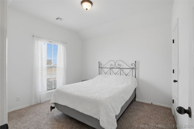 12216 N 130 Avenue, Collinsville, OK 74021