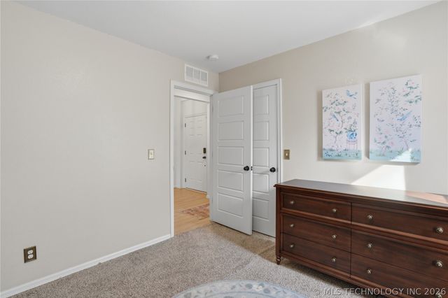 12216 N 130 Avenue, Collinsville, OK 74021