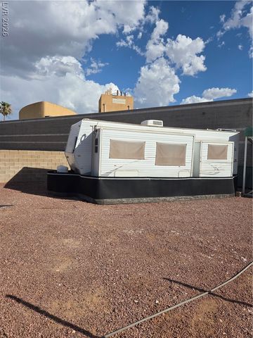 420 Huntly Road, Las Vegas, NV 89145