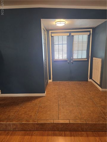 420 Huntly Road, Las Vegas, NV 89145