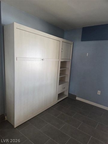 420 Huntly Road, Las Vegas, NV 89145