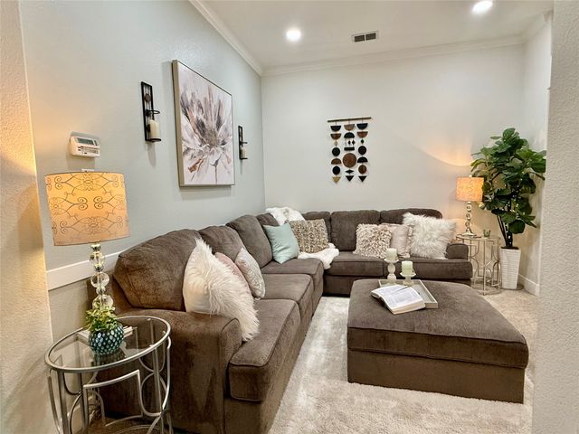 703 Fannin Lane, Mansfield, TX 76063