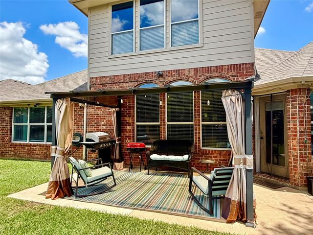 703 Fannin Lane, Mansfield, TX 76063
