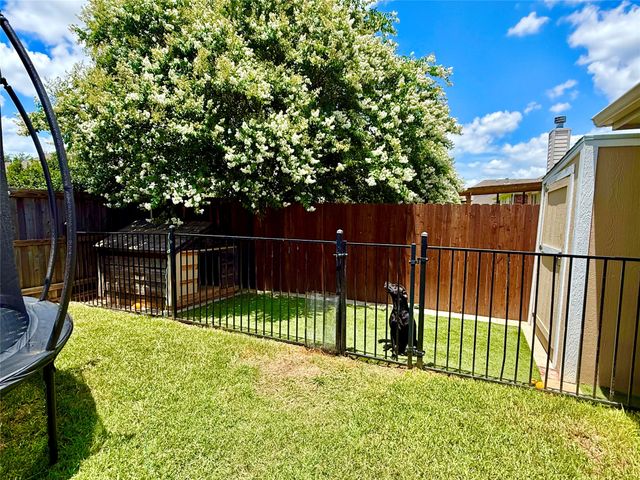 703 Fannin Lane, Mansfield, TX 76063