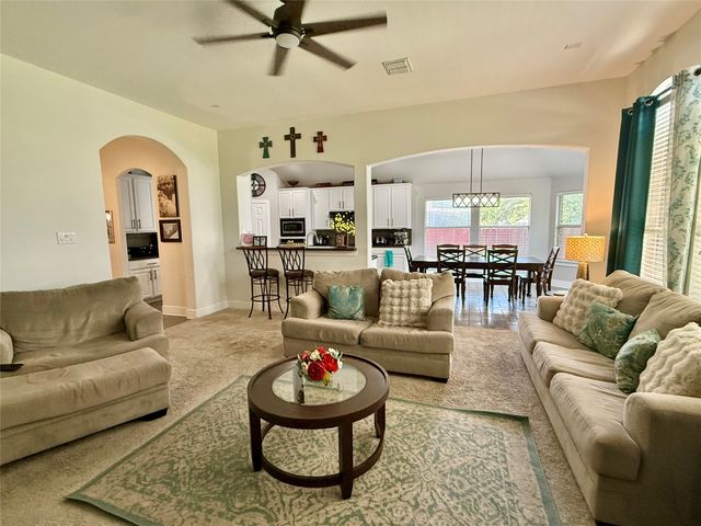 703 Fannin Lane, Mansfield, TX 76063