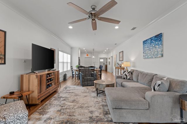 1511 E Fisher St, Pensacola, FL 32503