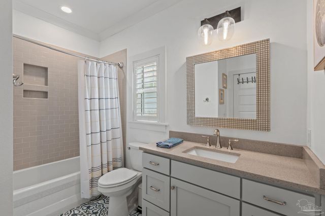 1511 E Fisher St, Pensacola, FL 32503