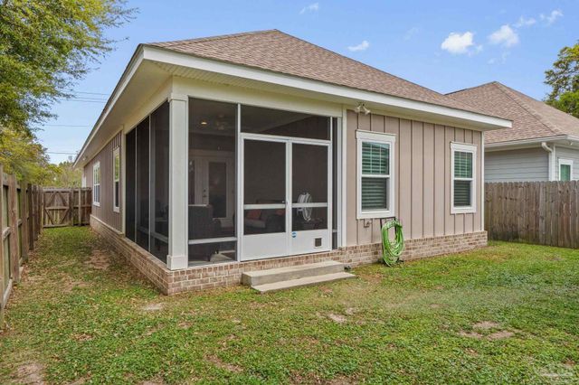 1511 E Fisher St, Pensacola, FL 32503