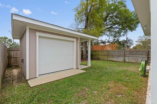 1511 E Fisher St, Pensacola, FL 32503