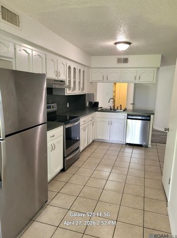 15444 Summerwood Ave, Baton Rouge, LA 70817