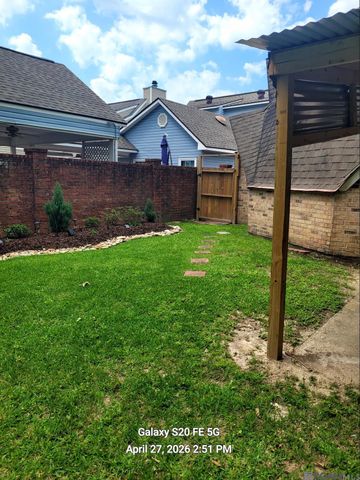 15444 Summerwood Ave, Baton Rouge, LA 70817