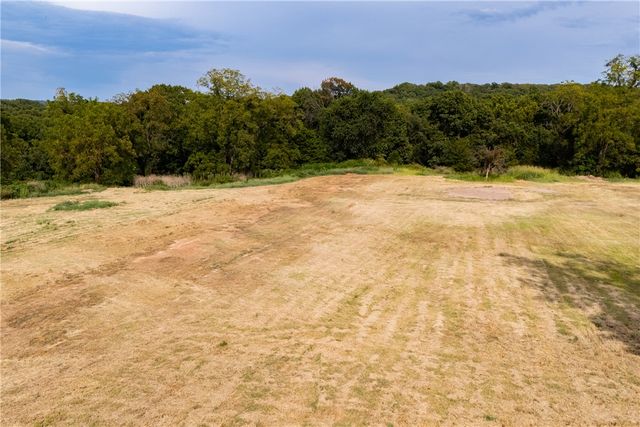 Fletcher Farm Road, Garfield, AR 72732