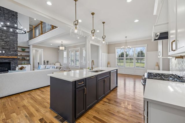 4900 Charles Dorris Rd, Springfield, TN 37172
