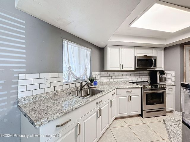 11117 Thornberry Drive, Spring Hill, FL 34608