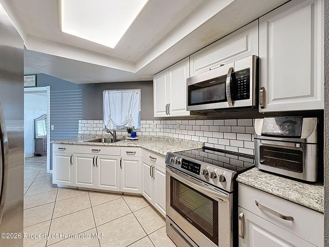 11117 Thornberry Drive, Spring Hill, FL 34608