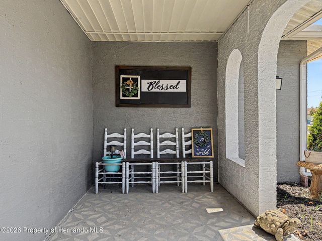 11117 Thornberry Drive, Spring Hill, FL 34608