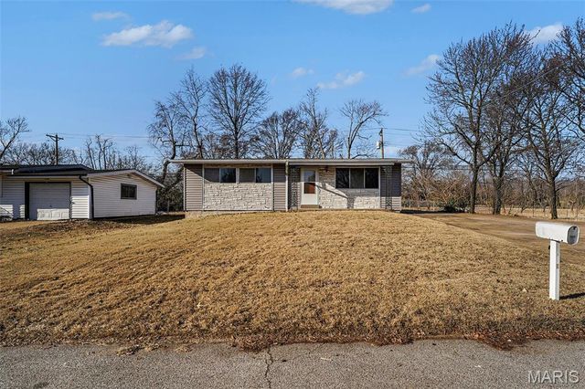 10515 Alliance Drive, Dellwood, MO 63136