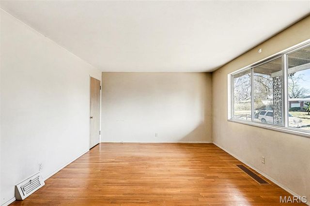 10515 Alliance Drive, Dellwood, MO 63136