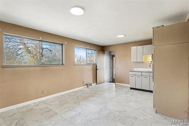 10515 Alliance Drive, Dellwood, MO 63136