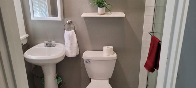 902 Anniston Avenue, Shreveport, LA 71105