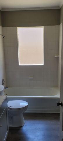 902 Anniston Avenue, Shreveport, LA 71105