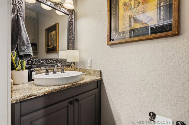 2713 Redbud Lane, Kingston, OK 73439