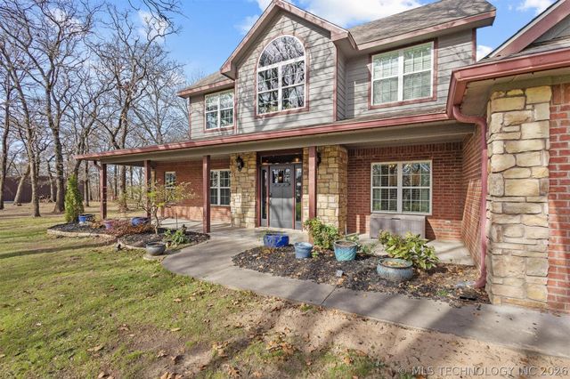 2713 Redbud Lane, Kingston, OK 73439