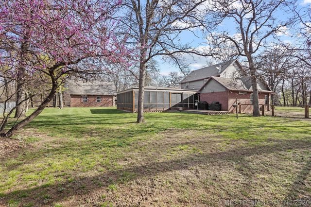 2713 Redbud Lane, Kingston, OK 73439