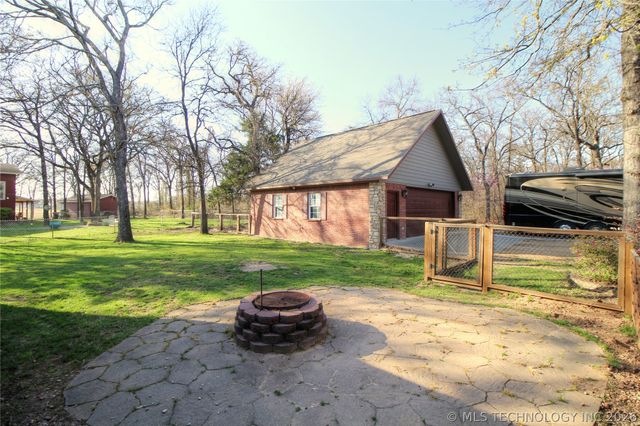 2713 Redbud Lane, Kingston, OK 73439