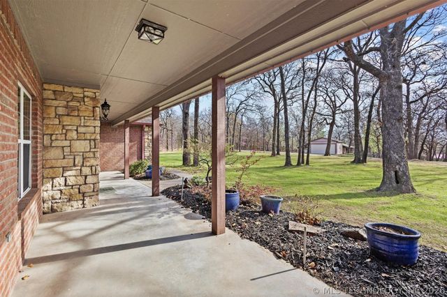 2713 Redbud Lane, Kingston, OK 73439