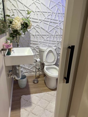 14236 Breakfast Drive, Redford Charter Twp, MI 48239