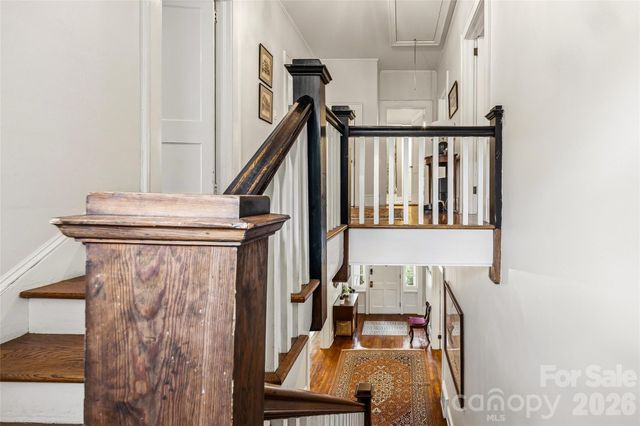 1620 Norwood Place, Hendersonville, NC 28791