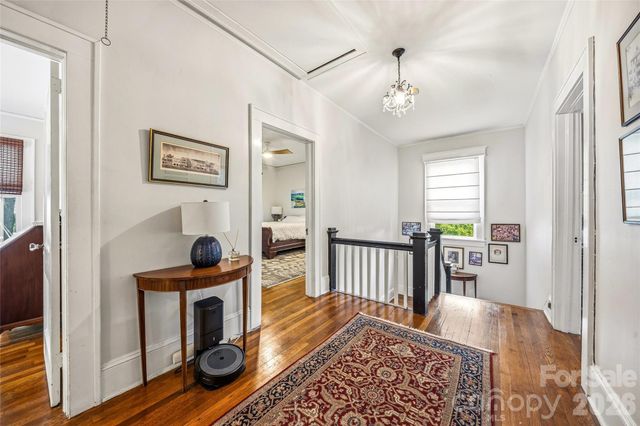 1620 Norwood Place, Hendersonville, NC 28791