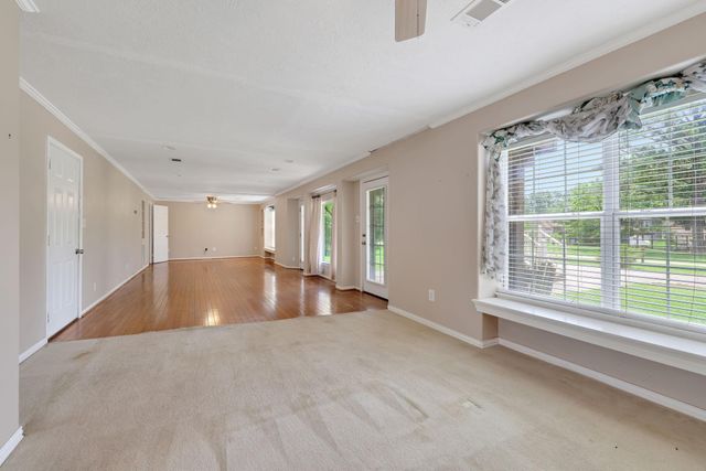 360 Holiday Lane, Coldspring, TX 77331