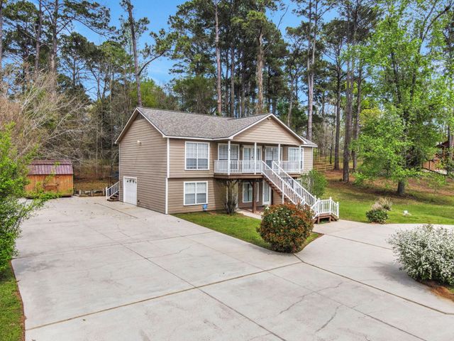 360 Holiday Lane, Coldspring, TX 77331