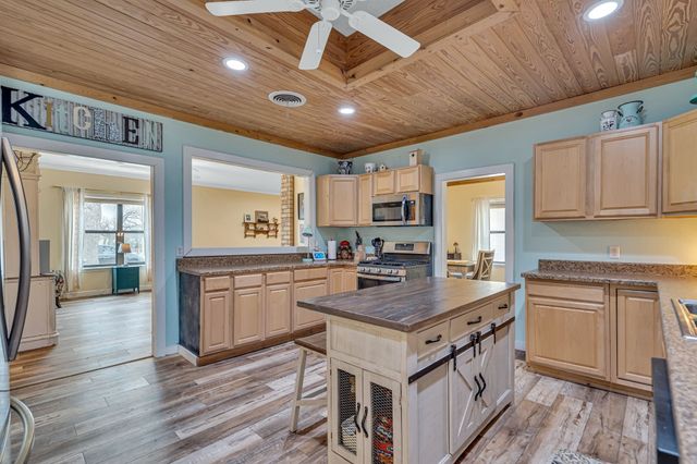 2313 Hickory Creek Road, Denton, TX 76210